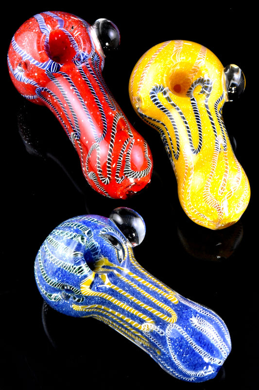 Pipa de vidrio fritado de rayas de colores de 4,5" de grosor - P2662
